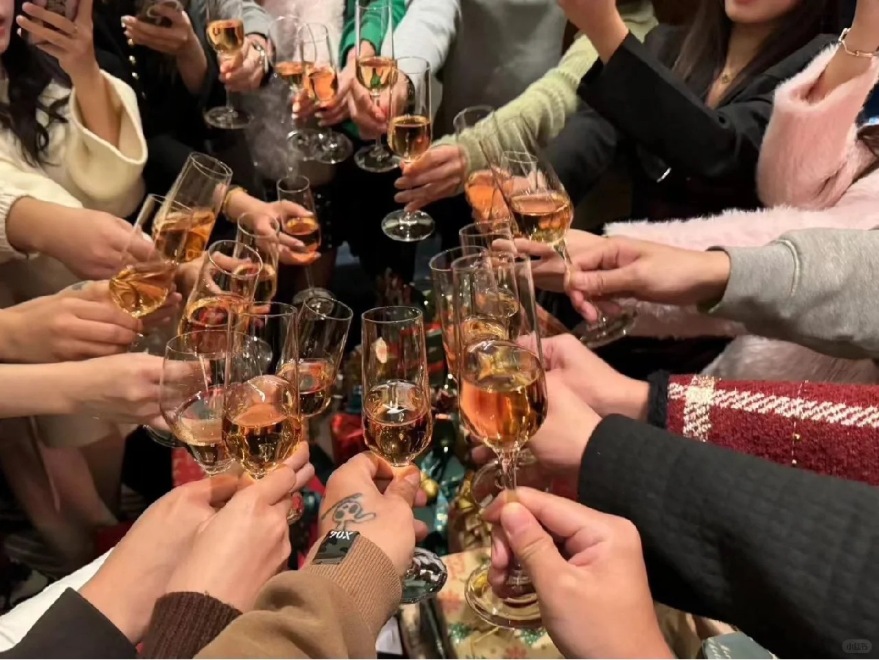 Företaget höll framgångsrikt teambuilding-aktiviteter och passionen för arbete återupptogs